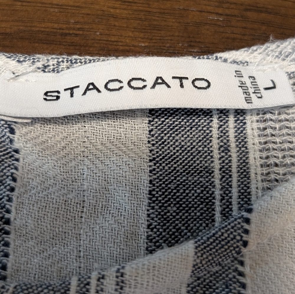 Staccato Striped Sleeveless Top - Picture 5 of 9